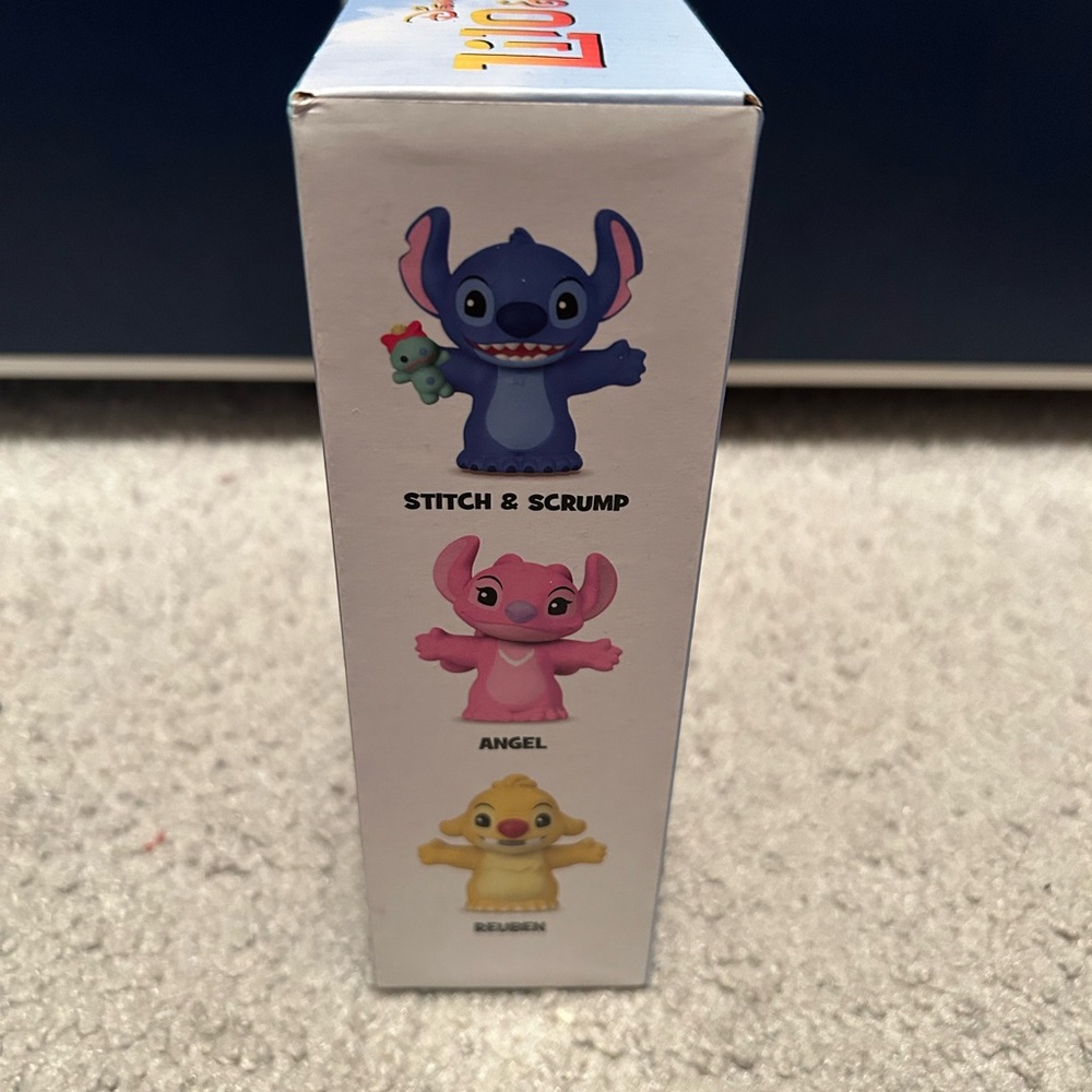 Disney Stitch and the Cousins Little People Fisher-Price Collector - Picture 10 of 12